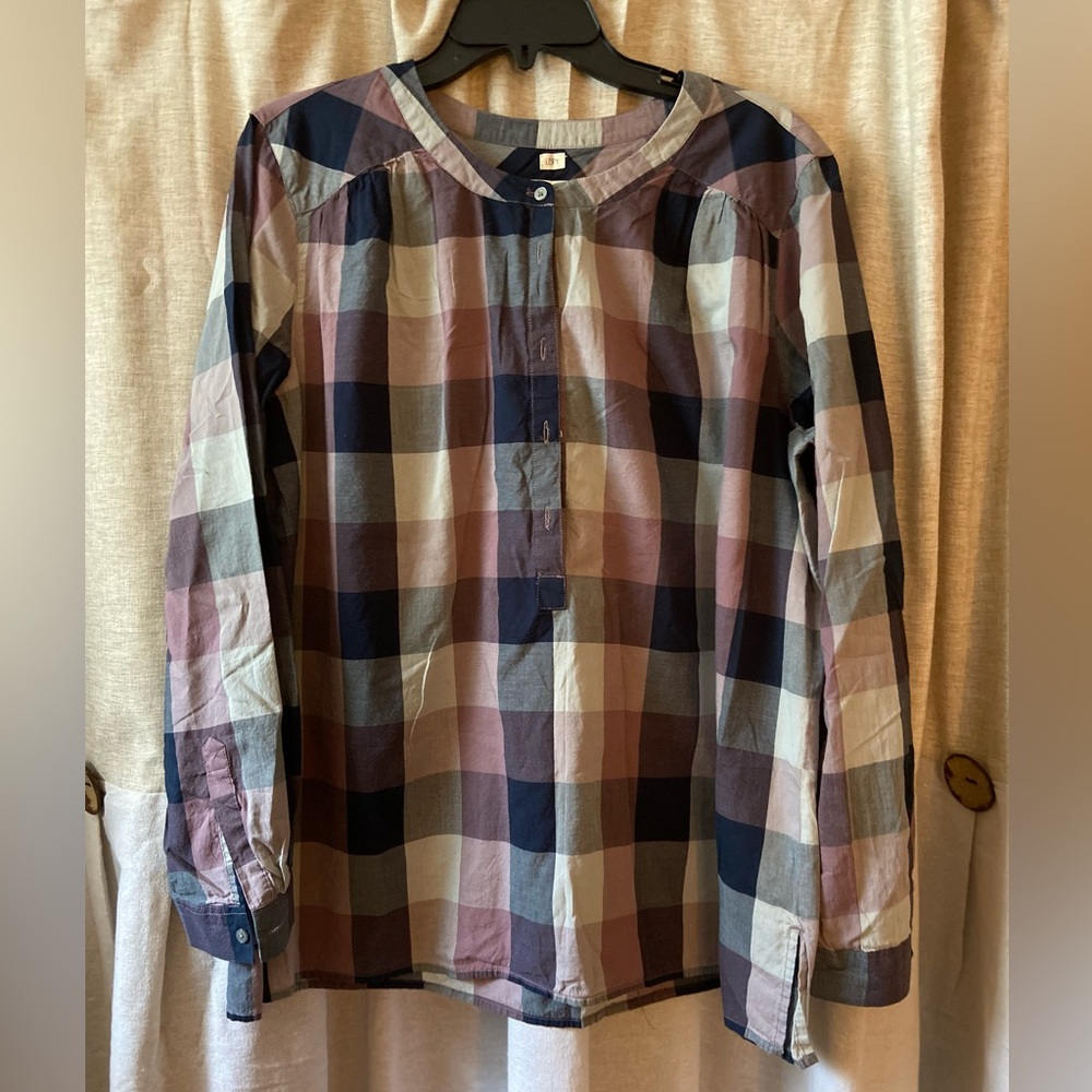 Loft brand, long sleeve blouse